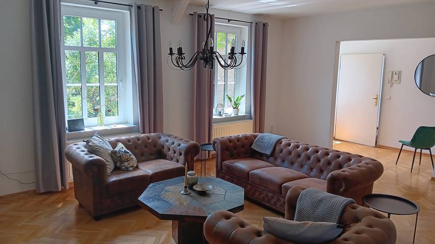 Ganze Wohnung, Holiday Apartment Henry - Auszeit unter alten Balken in Arnstadt (Thüringen), Arnstadt