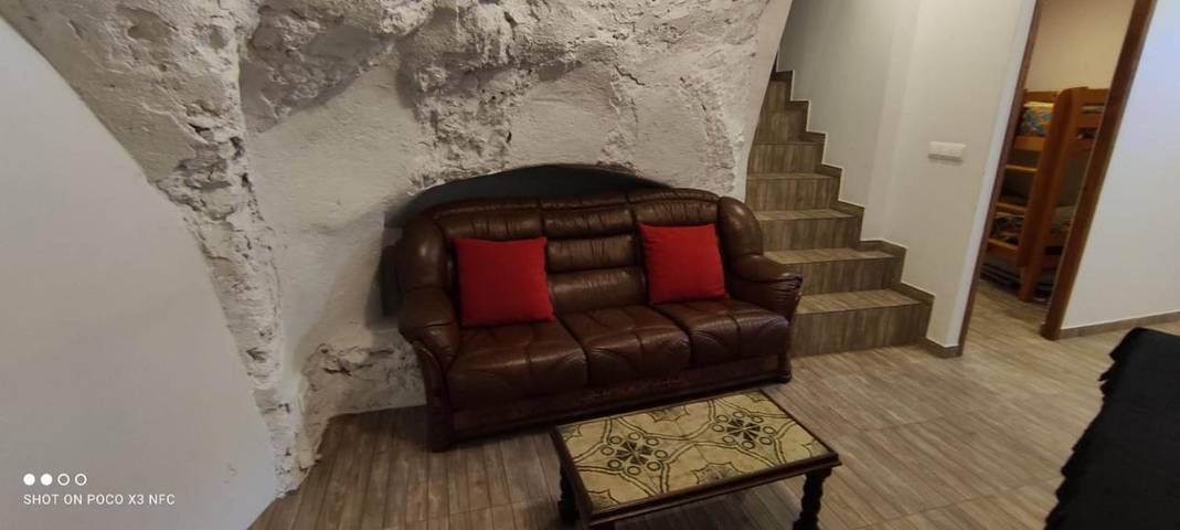 Casa rural para 9 personas, con vistas y terraza, Familias con niños en Valles de los Ríos Leza, Jubera, Cidacos y Alhama - 3