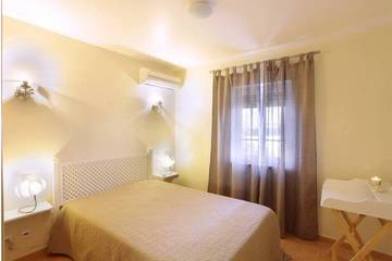 Villa for 8 People in Sagres, Parque Natural do Sudoeste Alentejano e Costa Vicentina, Photo 2
