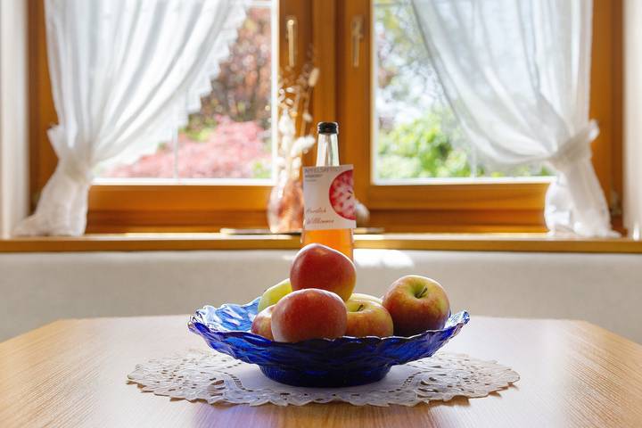 Appartamento intero, Appartamento 'Mayr Eins' con vista sulle montagne, terrazza privata e Wi-Fi in Plaus, Gruppo Ortles-Cevedale