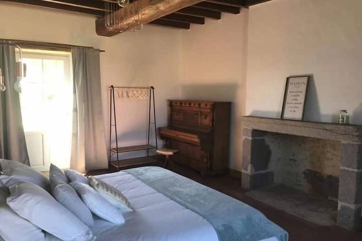 Gîte pour 10 personnes, avec piscine et terrasse à Les Herbiers - 2