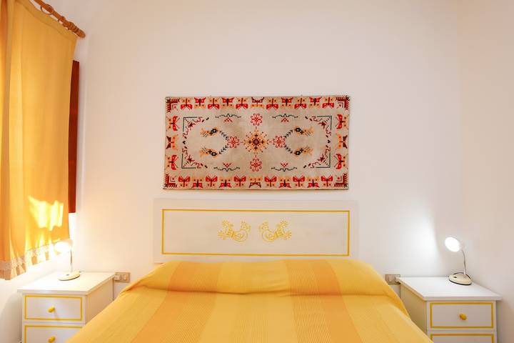 Location de vacances pour 3 personnes, avec jardin à Porto Ottiolu - 2