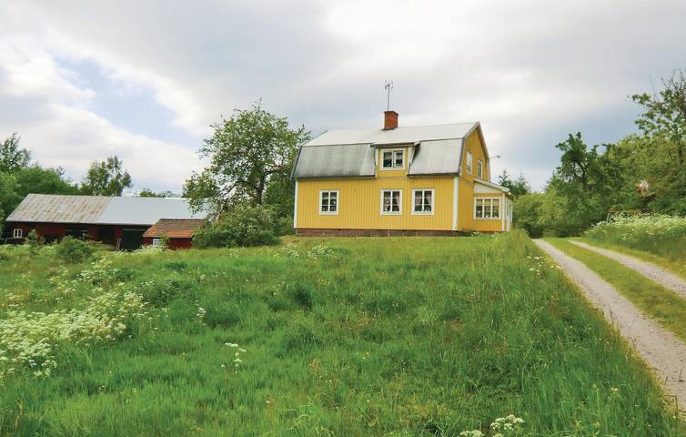 Hus för 6 Personer med terass in Hultsfred
