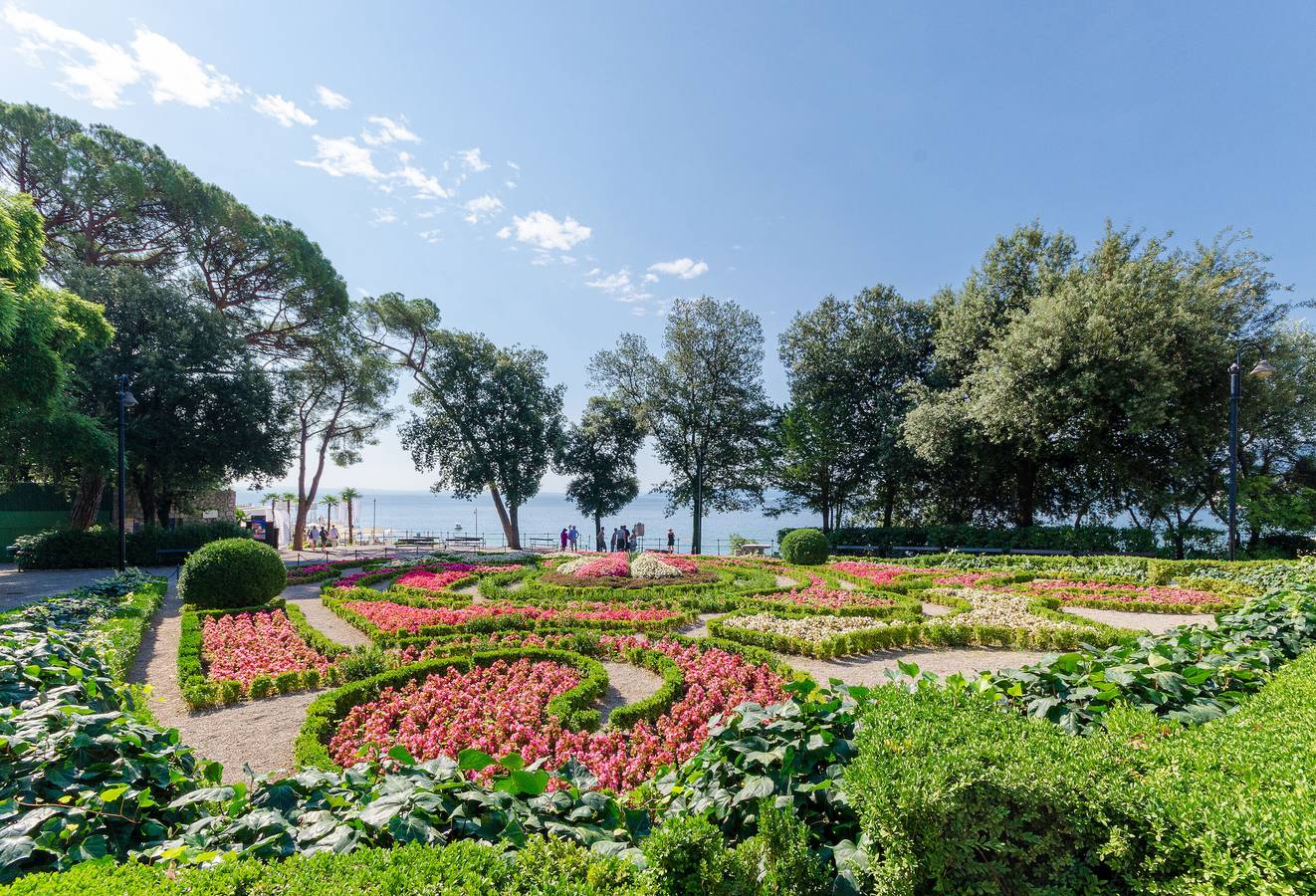 Entire apartment, Apartment Carmen Opatija in Opatija Riviera