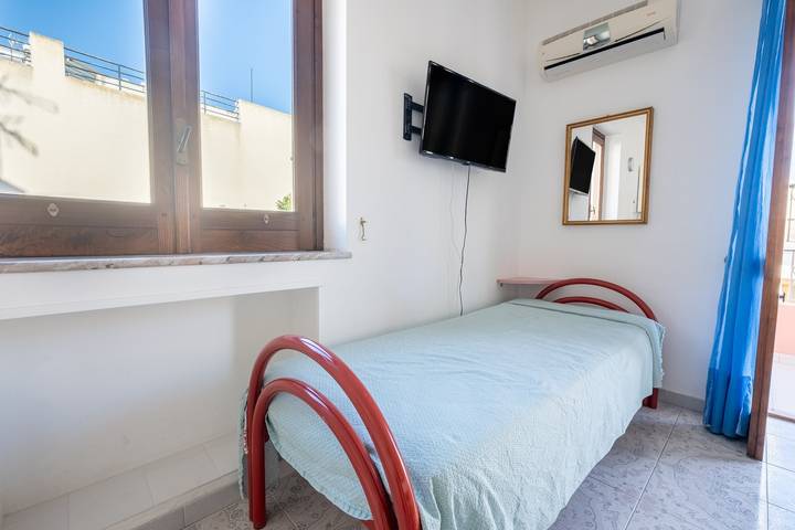 Gîte pour 3 personnes, avec Balcon et Jardin à Lipari - 2