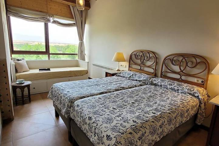 Magical lodging with beautiful views in Ayllón, Segovia Provinz