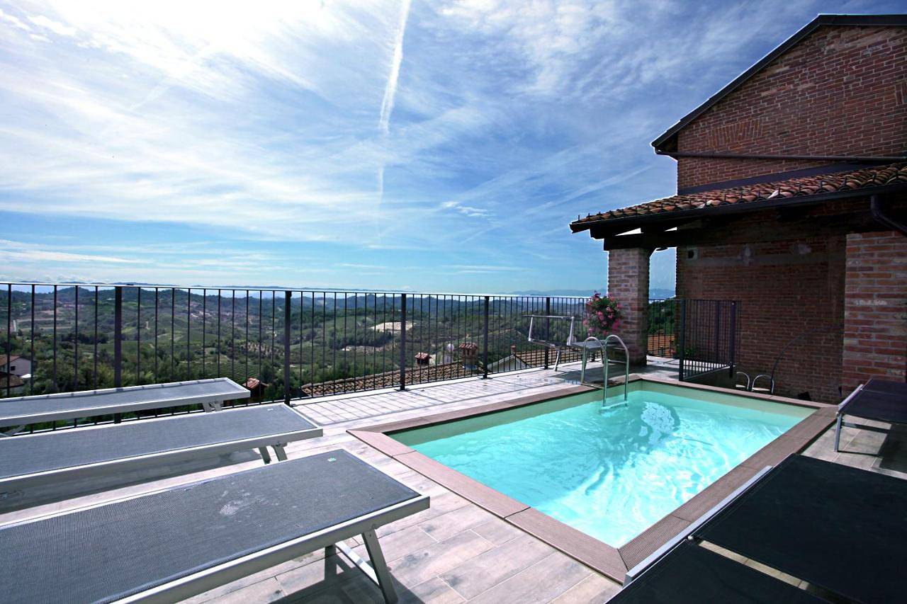 Ganze Wohnung, Sognando Nel Roero - Guest House in La Morra, Langhe