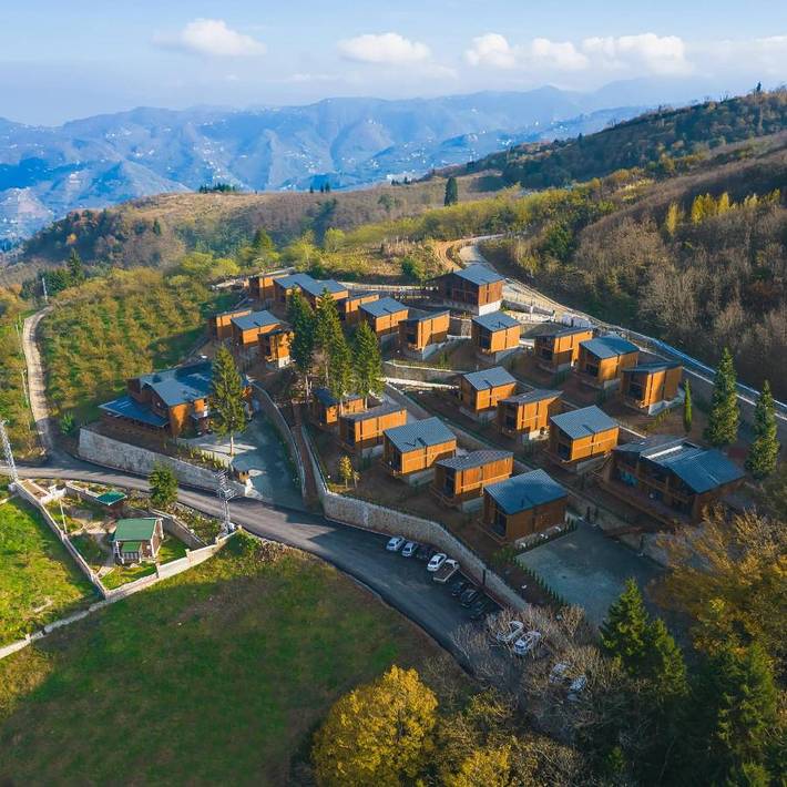 Resort for 4 personer, med hage og jacuzzi i Asia