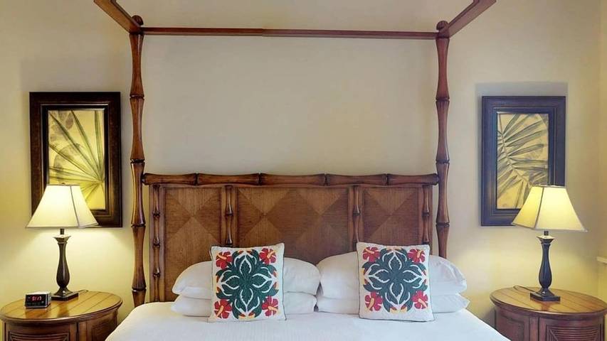 Villa voor 6 personen, with zwembad and tuin as well as terras and whirlpool in Hawai