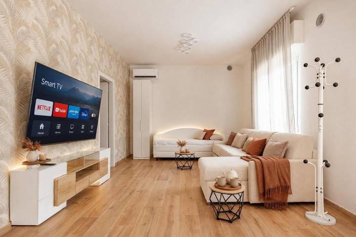 Villa für 20 Personen, mit Balkon und Terrasse sowie Ausblick in Riccione