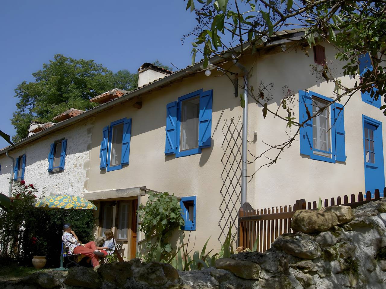 Gîte « Chez Astride » : Vue Montagne, Terrasse Privée et Wi-Fi in Gensac-de-Boulogne, Haute-Garonne