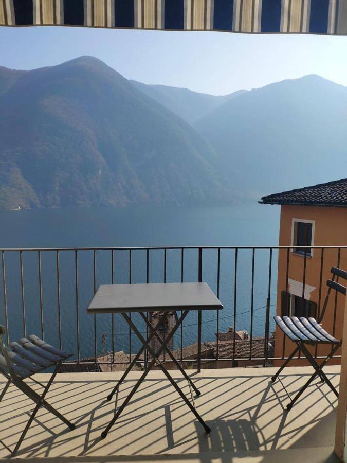 Hôtel pour 2 personnes, avec Balcon et Terrasse ainsi que Vue sur le lac et Vue à Lugano
