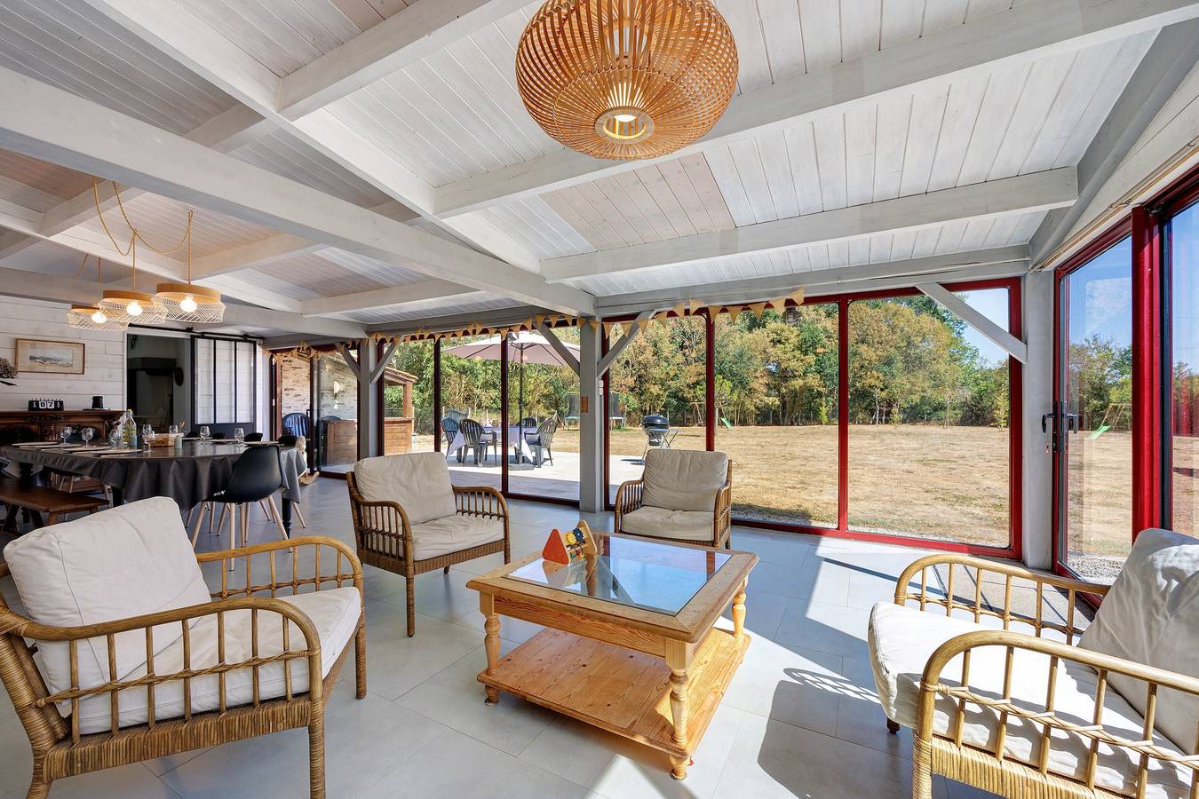 Casa di campagna La Brosse – Relax, ampi spazi e natura vicino a Les Sables-d’Olonne in Saint-Julien-des-Landes, Valle della Loira