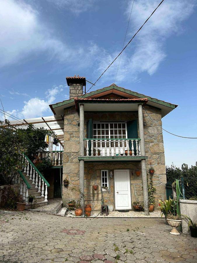 Casa rural para 7 personas, con Balcón y Terraza además de Jardín y Piscina en Vale de Cambra
