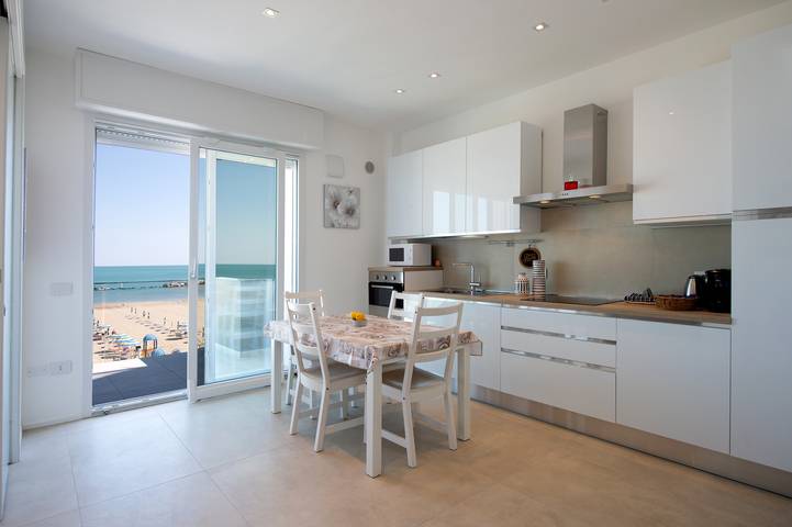 Ferienwohnung für 4 Personen, mit Balkon und Terrasse in Gabicce Mare