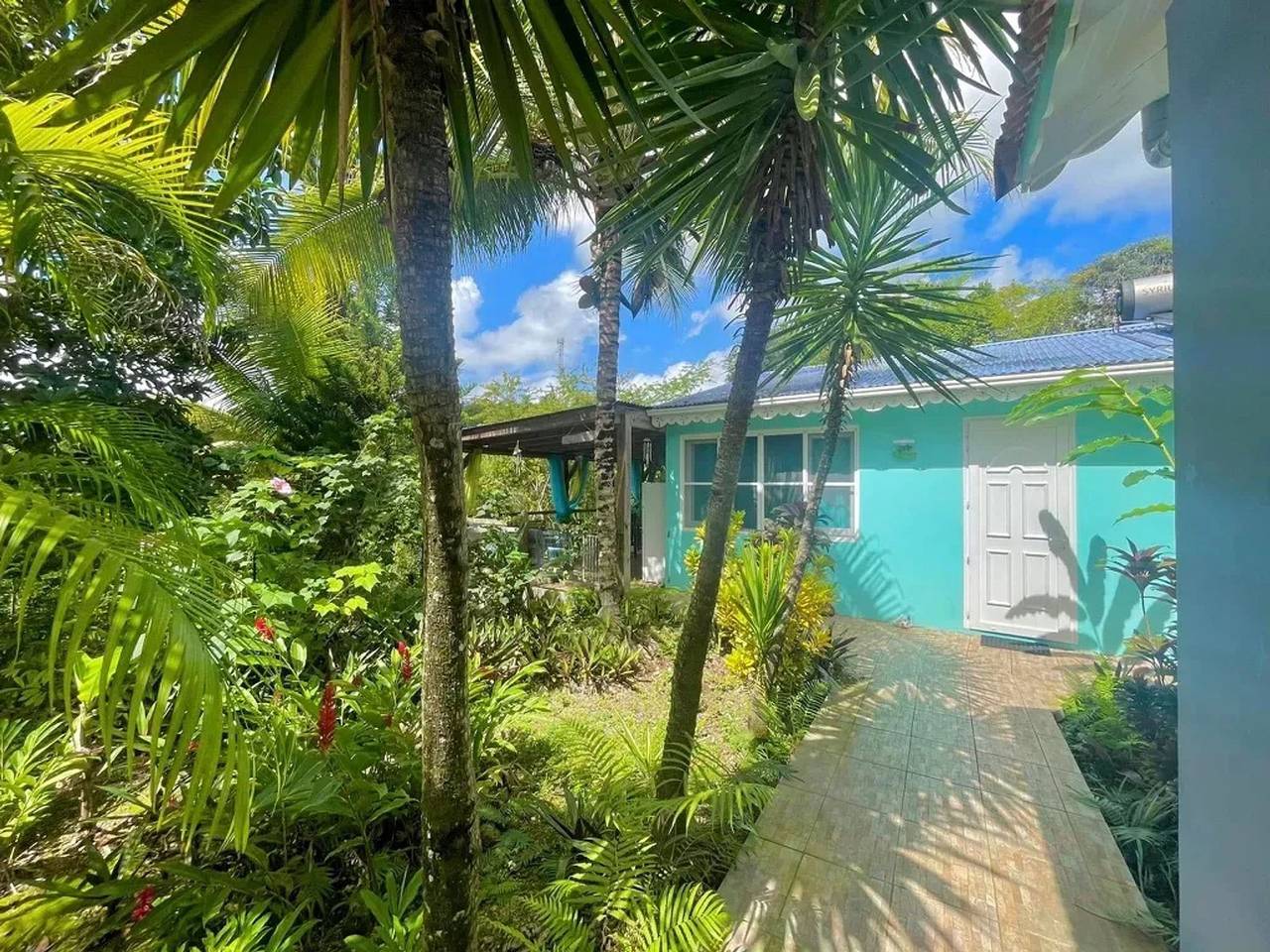 Bungalow acogedor Le Gosier 50 m² - piscina in Le Gosier, Guadalupe