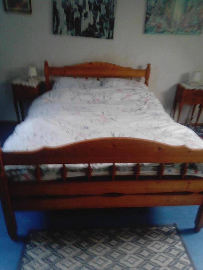 Appartement de vacances entier, Double Room with Private Bathroom in Spézet, Région de Châteaulin