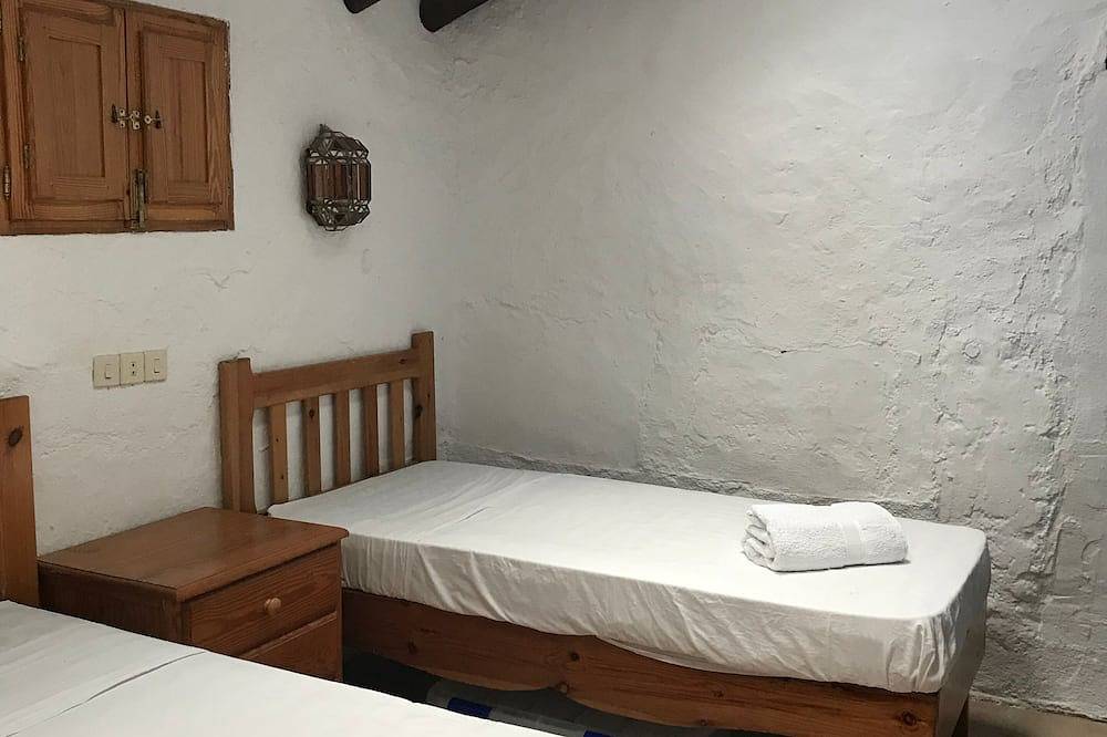 Rustikale spanische Villa mit Panoramablick auf die Berge in Periana, Málaga Provinz