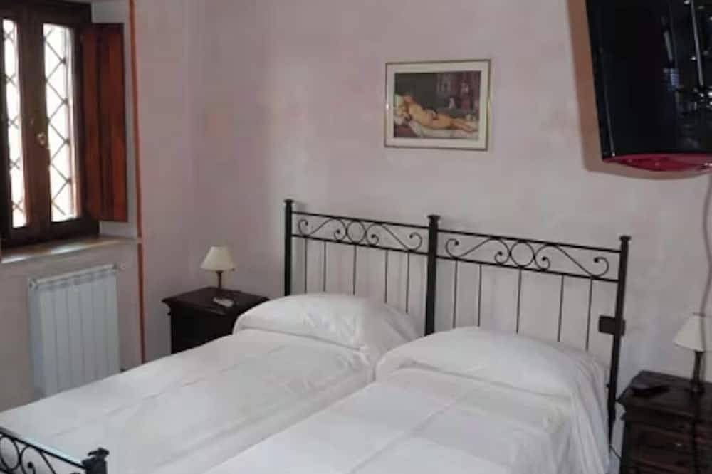 New - Villa Domus Santa Marinella with pool and tennis courts in Santa Marinella, Rome Province