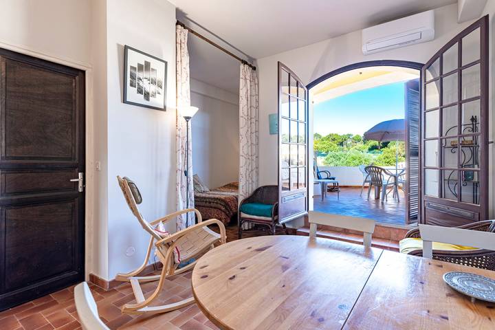 Apartamento entero, Filetta - Charmant studio climatisé in Sant Ambroggio, Lumio