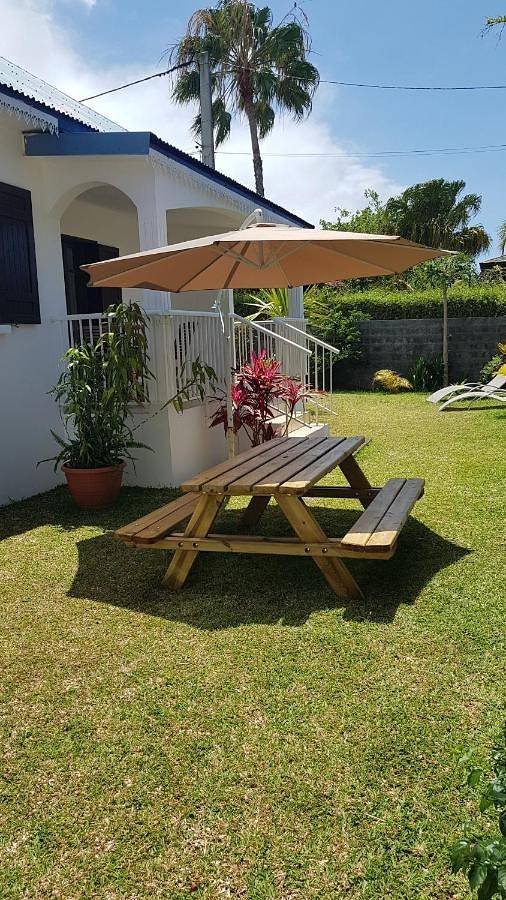 Location de vacances pour 6 personnes, avec balcon et jardin à Petite-Île - 2