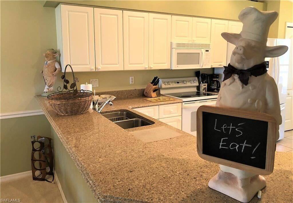 Luxury Condo Located  In Heritage Palms Gated Golf Community in Fort Myers, Southwest Florida