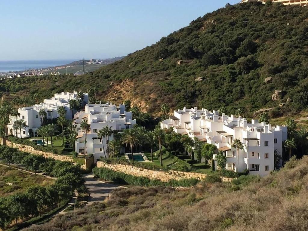 Apartamento entero, Two-Bedroom Apartment in Casares, Costa del Sol
