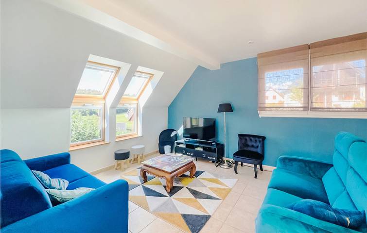 Moderne Wohnung mit Pool und Garten, 800m zum Zentrum von Labaroche in Labaroche, Regionaler Naturpark Belchen der Vogesen