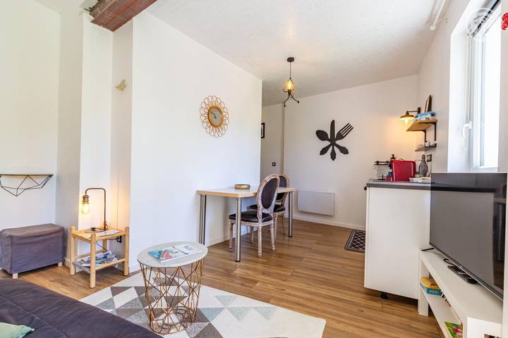 Gîte pour 2 personnes, avec jardin et piscine, animaux acceptés dans Lac du Bourget - 4