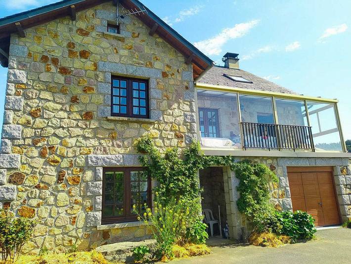Gîte pour 2 personnes, avec jardin à Saint-Alban-sur-Limagnole - 2