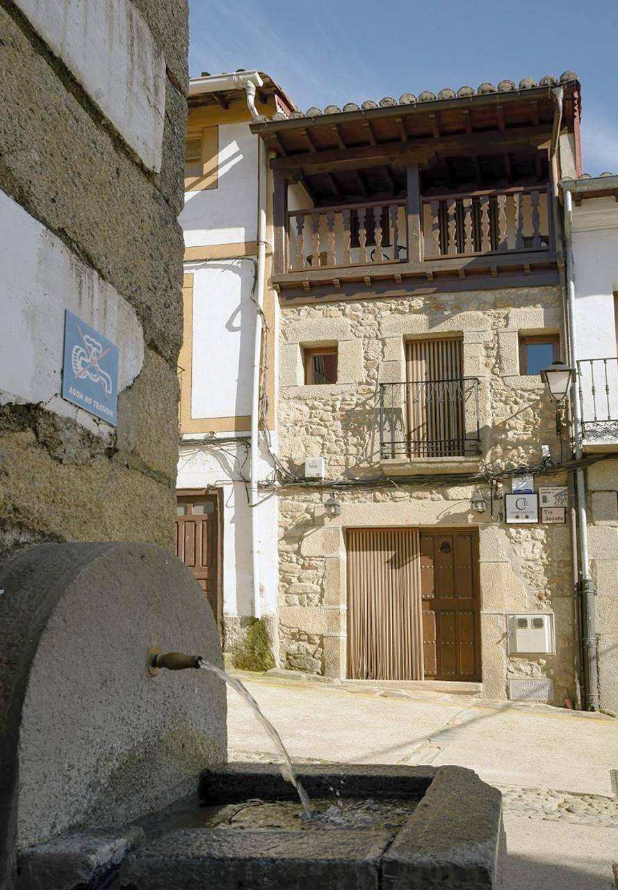 Apartamento entero, One-Bedroom Apartment (2-4 Adults) in Tornavacas, Valle del Jerte