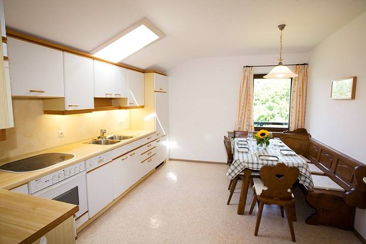 Ferienwohnung für 9 Personen, mit Garten in Marquartstein - 4