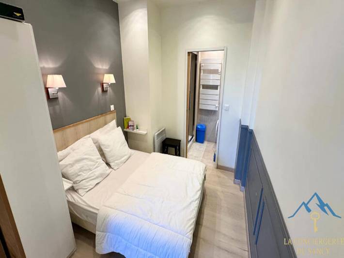 Gîte pour 5 personnes, avec balcon, adapté aux familles dans Bureau De Tourisme Du Massif Du Sancy Le Mont Dore - 3