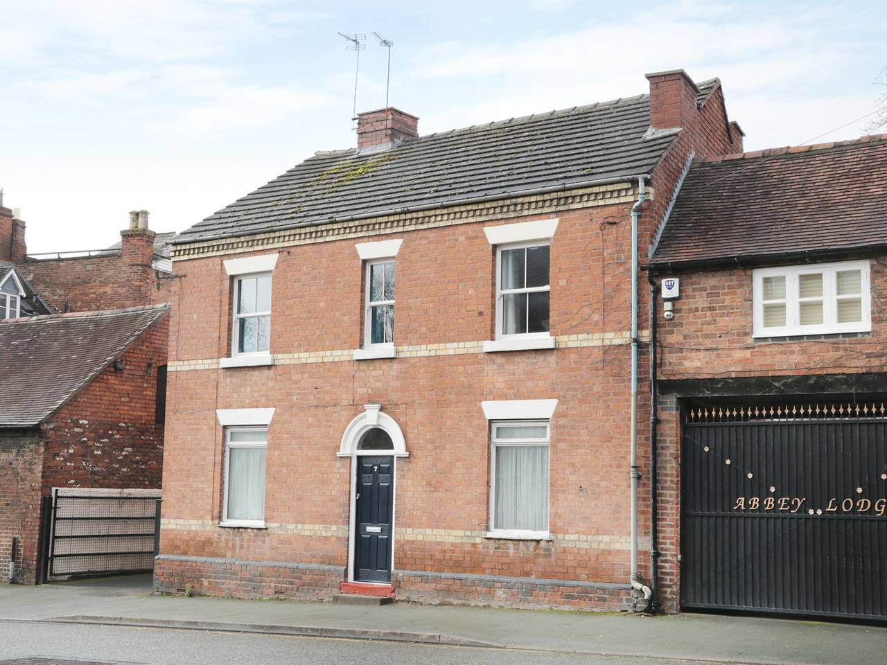 Entire apartment, 7 Monkmoor Road in Shrewsbury, Shropshire