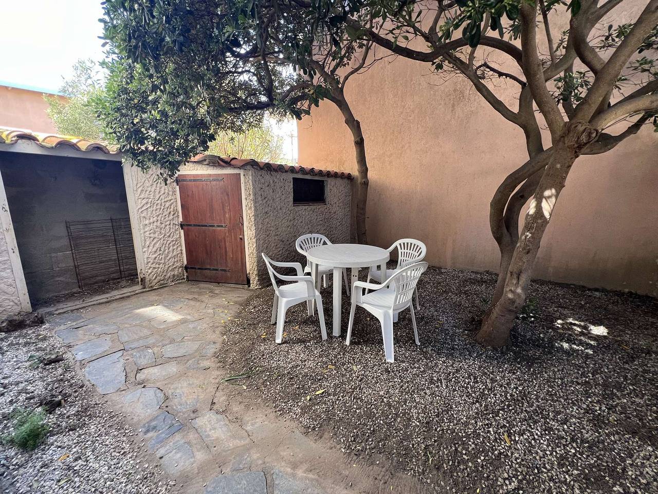 Appartement entier, T2 centre-ville charmant jardin - 2 pers. in Valras-Plage, Côte d'Améthyste