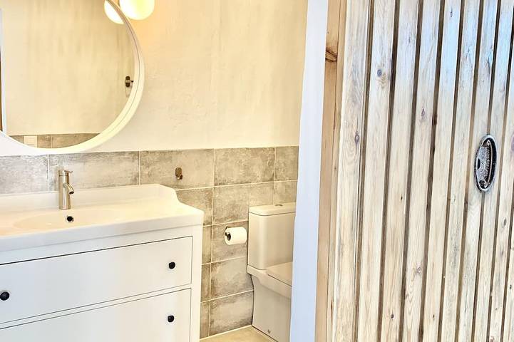 Villa Nature con Piscina Privada Wifi A/C BBQ in Blanes, Catalonia