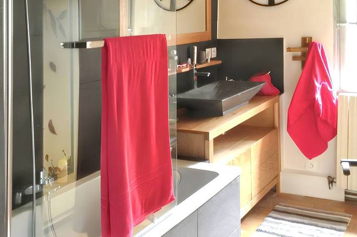 Location de vacances pour 6 personnes à Saint-Julien-de-la-Nef - 4