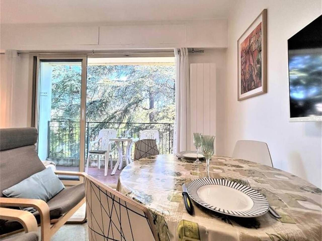 Apartamento entero, Apartamento cerca de los baños termales en Provenza in Gréoux-les-Bains, Parc naturel régional du Verdon