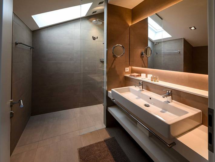 Ganze Ferienwohnung, Refugium Seestrasse - 3-Raum Fewo, 104m², Balkon in Scharbeutz, Ostholstein