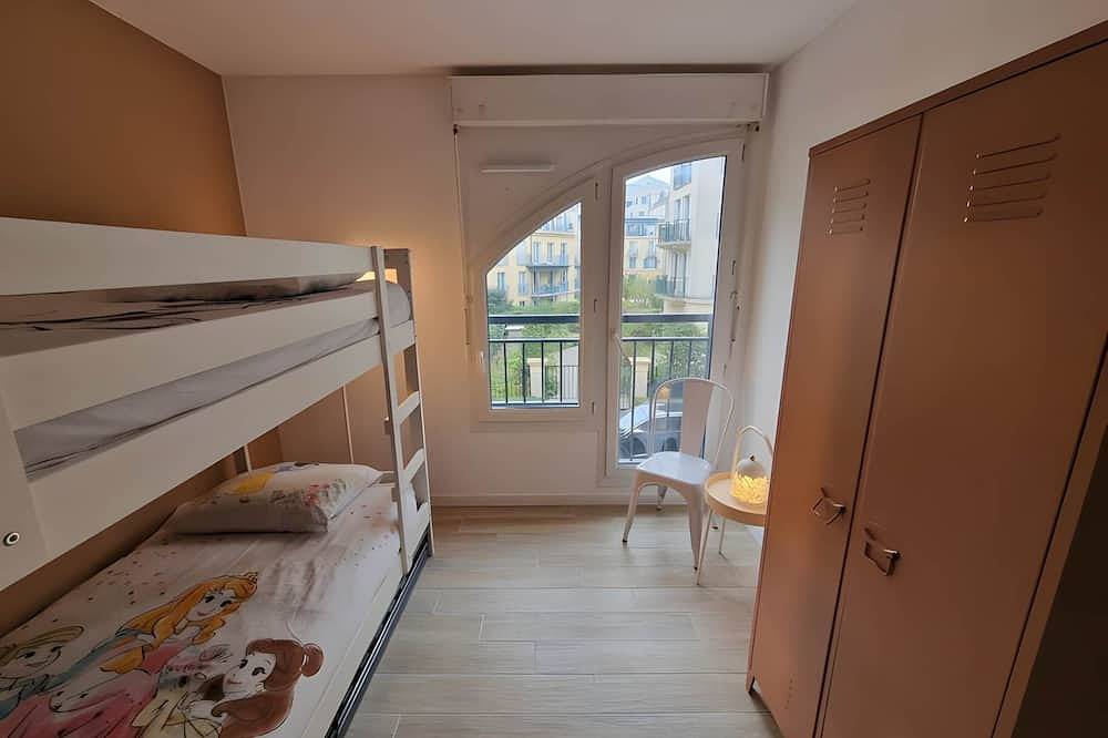 Entire apartment, 𓇻 Appartement 3 chambres, 9P, Hyper centre Disney in Chessy, Seine-et-Marne