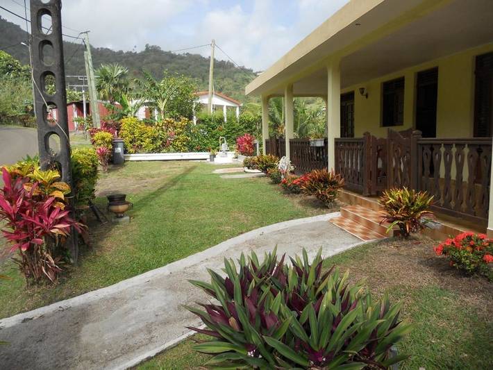 Appartement de vacances pour 6 personnes, avec vue et jardin