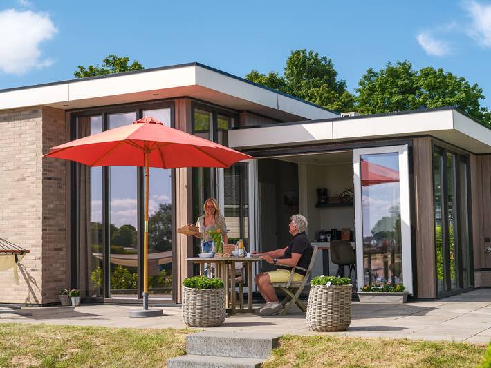 Resort Rhederlaagse Meren — Cube Xl mit Sauna | 4 personen in IJssel