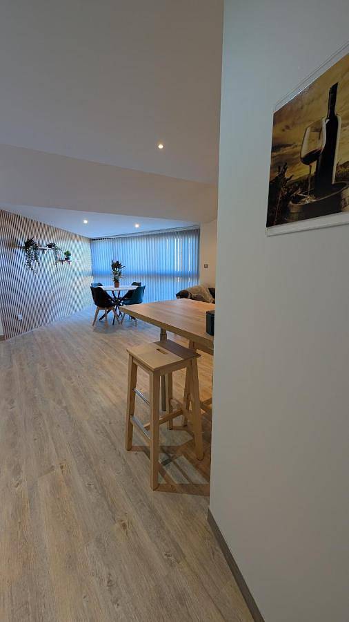 Appartement entier, Les roches voisines little rock in Solutré-Pouilly, Région de Mâcon