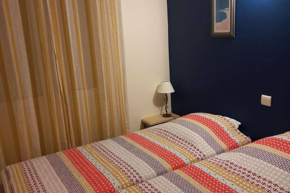 Ganze Wohnung, Angenehme T3-Wohnung in ruhiger Luxusresidenz mit Swimmingpool in Provence