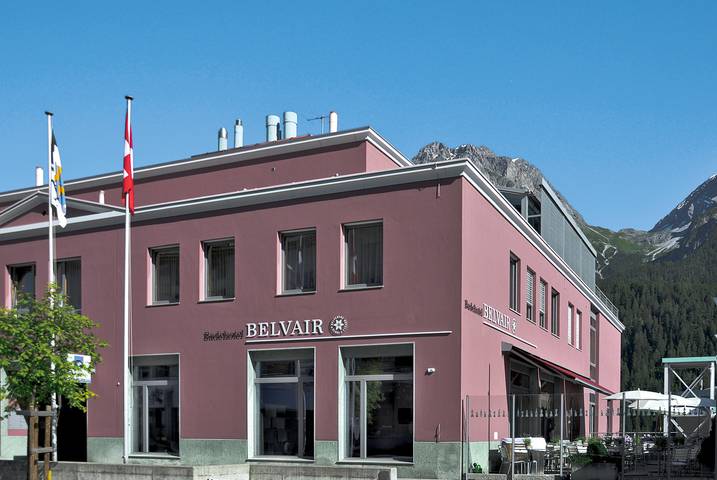 Badehotel Belvair - Doppelzimmer Salon "moderna" mit separatem Salon, Dusche und Wc in Scuol, Unterengadin