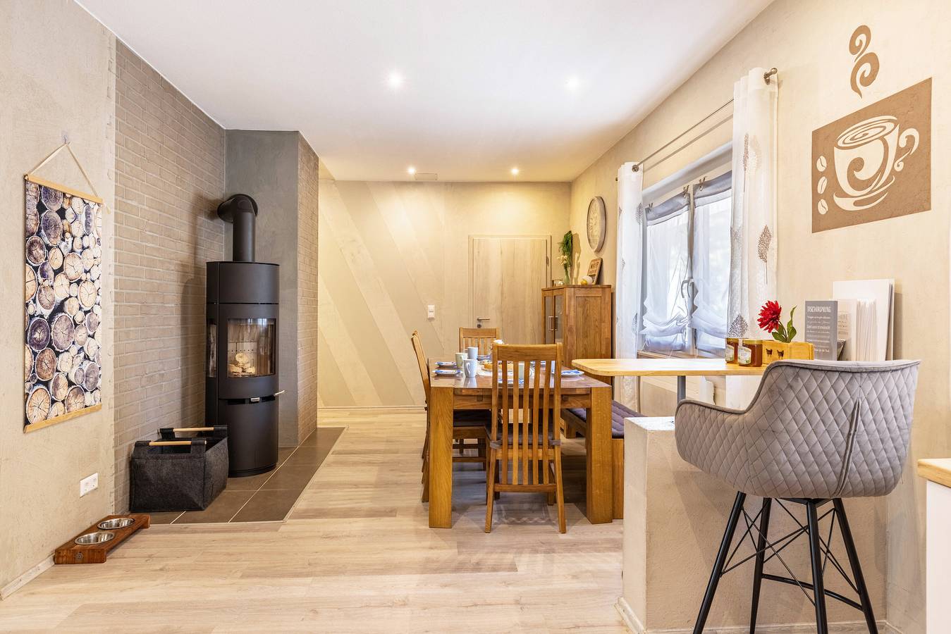 Ganze Wohnung, Ferienwohnung 'Für Traufgängerle' mit privater Terrasse, privatem Garten und Wlan in Onstmettingen, Albstadt