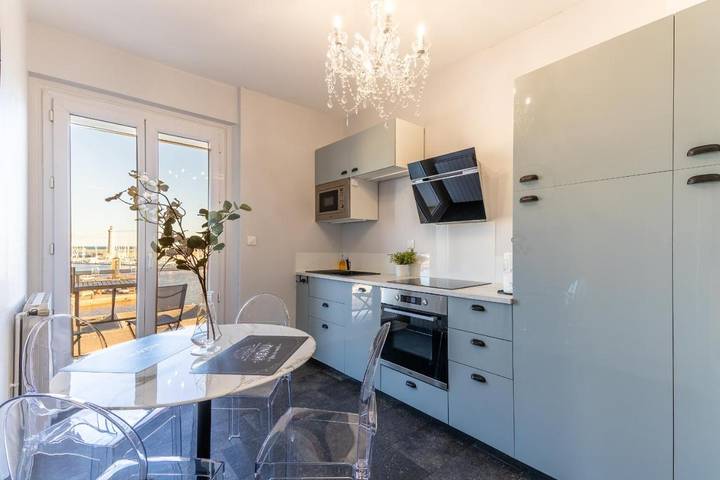 Gîte pour 2 personnes, avec balcon et vue dans Port de Sète