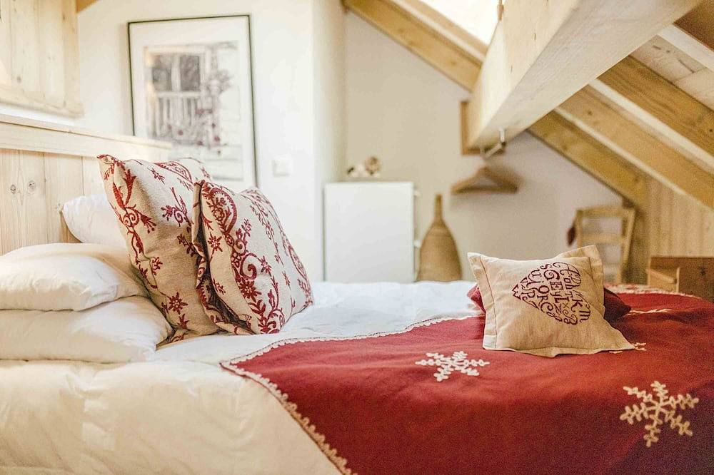 Ganze Wohnung, Apt Amelie - new 2 bed duplex Les Alberts (Montgenevre) in Montgenèvre, Briançon und Umgebung