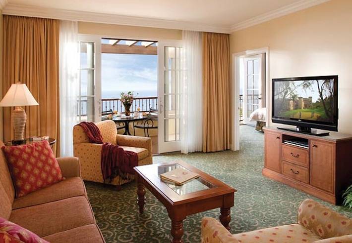 Hotel for 6 people, with yard and hot tub as well as pool in Newport Coast