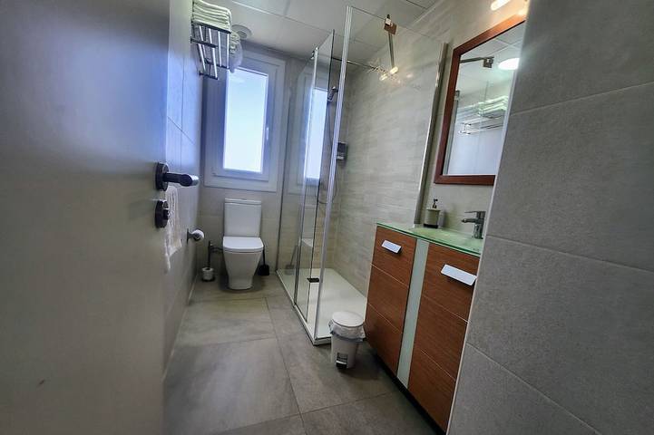 Ganze Wohnung, Covachos Strand Apartment in Santa Cruz de Bezana, Kantabrische Küste